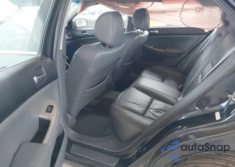 2003 Honda Accord 3.0 Ex z USA, uszkodzony, nr VIN 1HGCM66583A031584